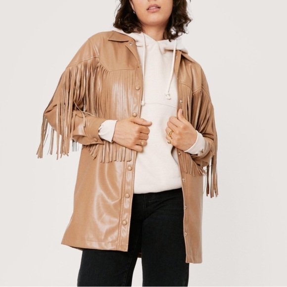 Nasty Gal WESTERN FRINGED FAUX LEATHER COAT - Picture 2 of 7